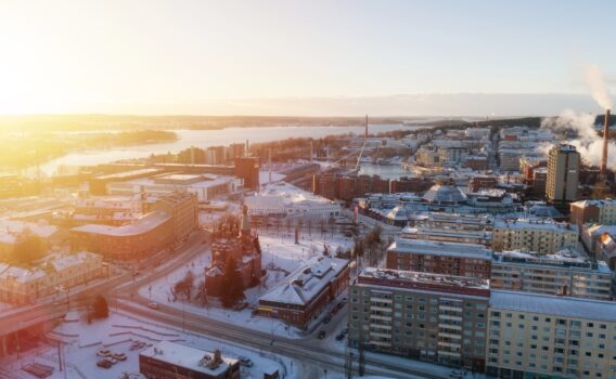 冬のタンペレの町並み　フィンランドの風景