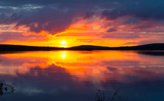 ラップランドの夕暮れの風景　フィンランドの風景
