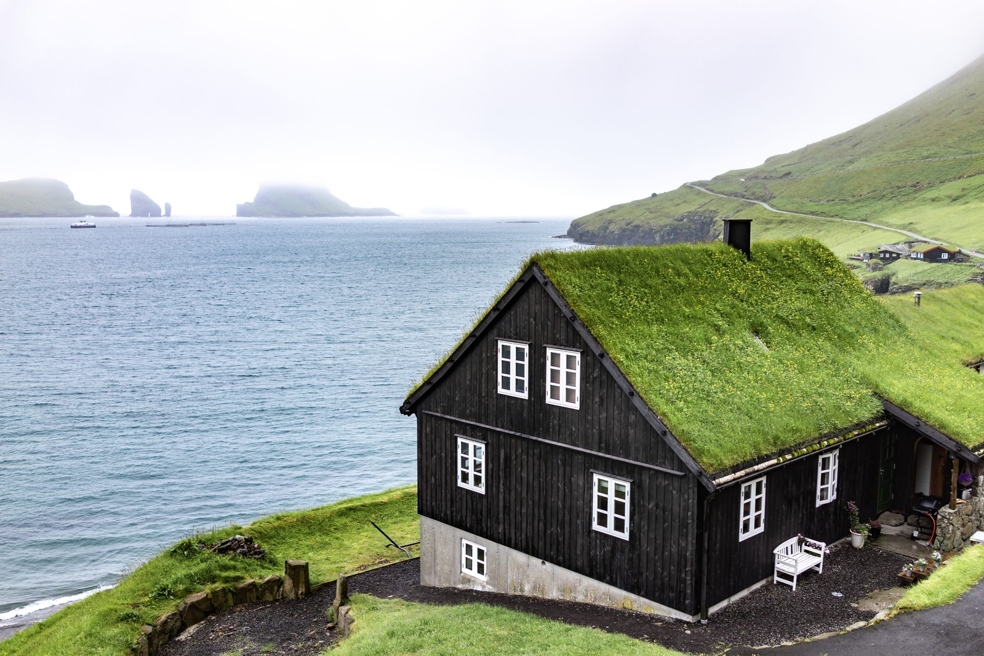 ボーワゥル村の風景　フェロー諸島　デンマークの風景