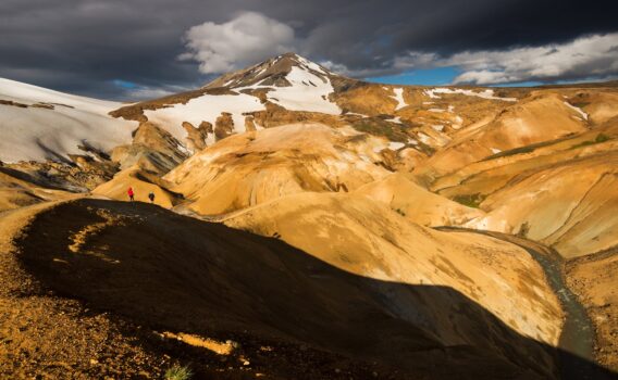 キェルトリンガルフィヨットルの山々　アイスランドの風景