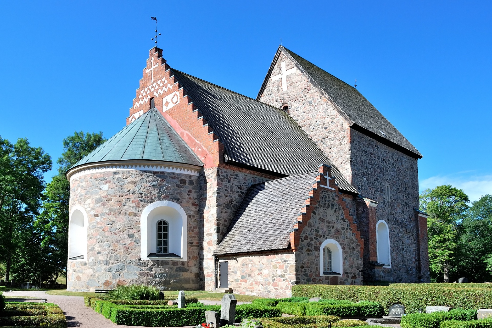 ガムラ・ウプサラ教会　スウェーデンの風景