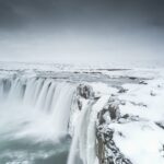 冬のゴーザフォス　アイスランドの風景