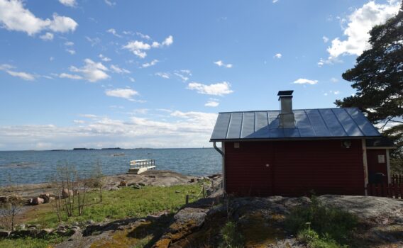 ヘルシンキの海沿いの風景　フィンランドの風景