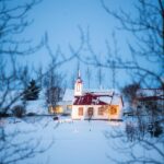 冬のアイスランドの教会　アイスランドの冬の風景