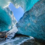 ヴァトナヨークトルの氷の洞窟　アイスランドの風景