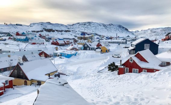 冬のグリーンランド　デンマークの冬の風景