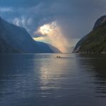夕暮れのリーセフィヨルド　ノルウェーの風景