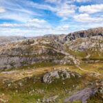 リーセフィヨルド沿いのハイキングロード　ノルウェーの風景