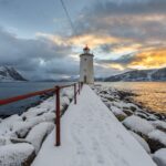 冬のホーグステイン灯台　ゴードヤ島（グーデイ島）　ノルウェーの風景