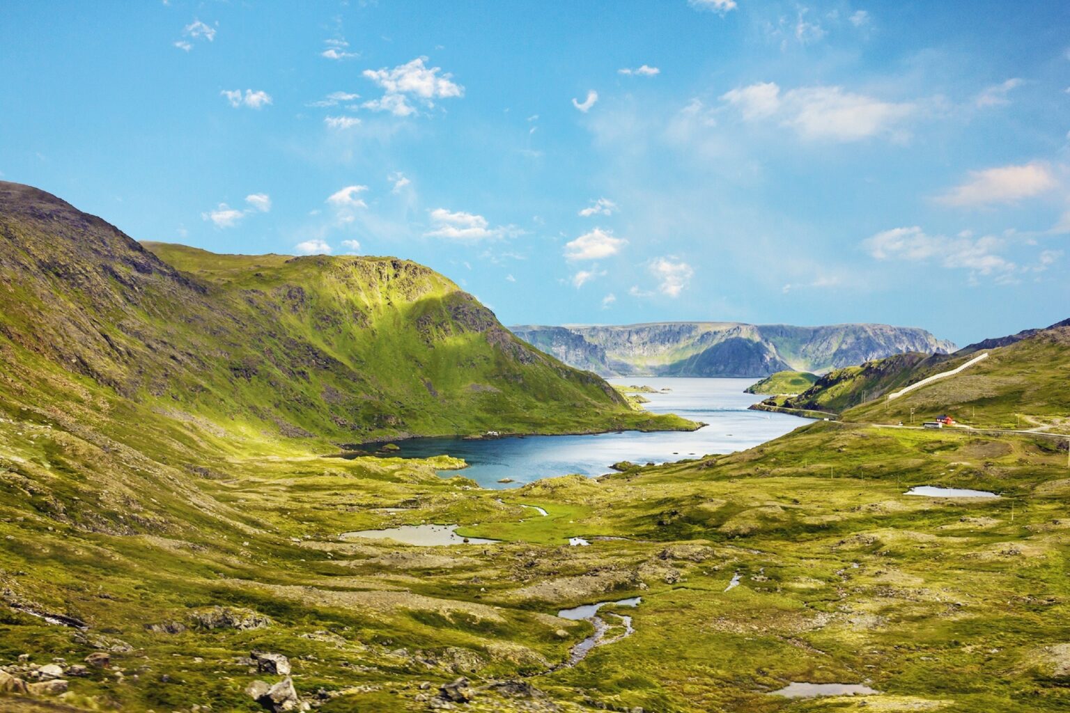 ホニングスヴォーグの風景　ノルウェーの夏の風景