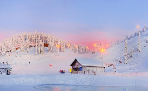 冬のルカ　フィンランドの風景