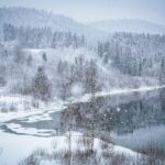 冬のソレフテオ　スウェーデンの風景
