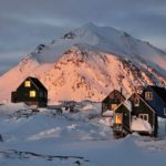 冬の夕暮れのクルスク　グリーンランドの冬の風景