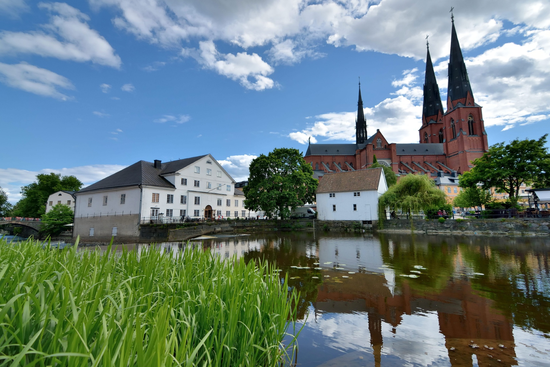 ウプサラ大聖堂　スウェーデンの風景