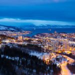 冬の夕暮れのナルヴィク　ノルウェーの冬の風景