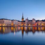 夜明けのストックホルムの旧市街の風景　スウェーデンの風景