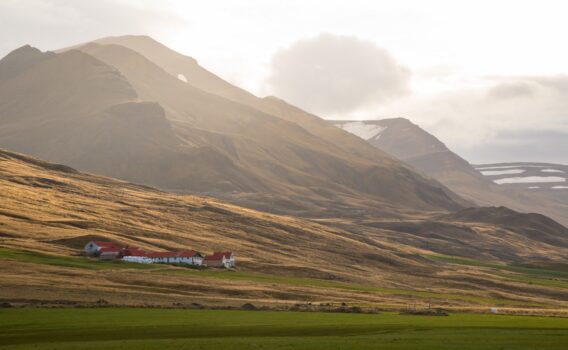 アークレイリ近郊の風景　アイスランドの風景