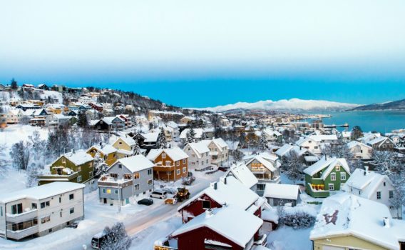 冬のトロムソ　ノルウェーの冬の風景