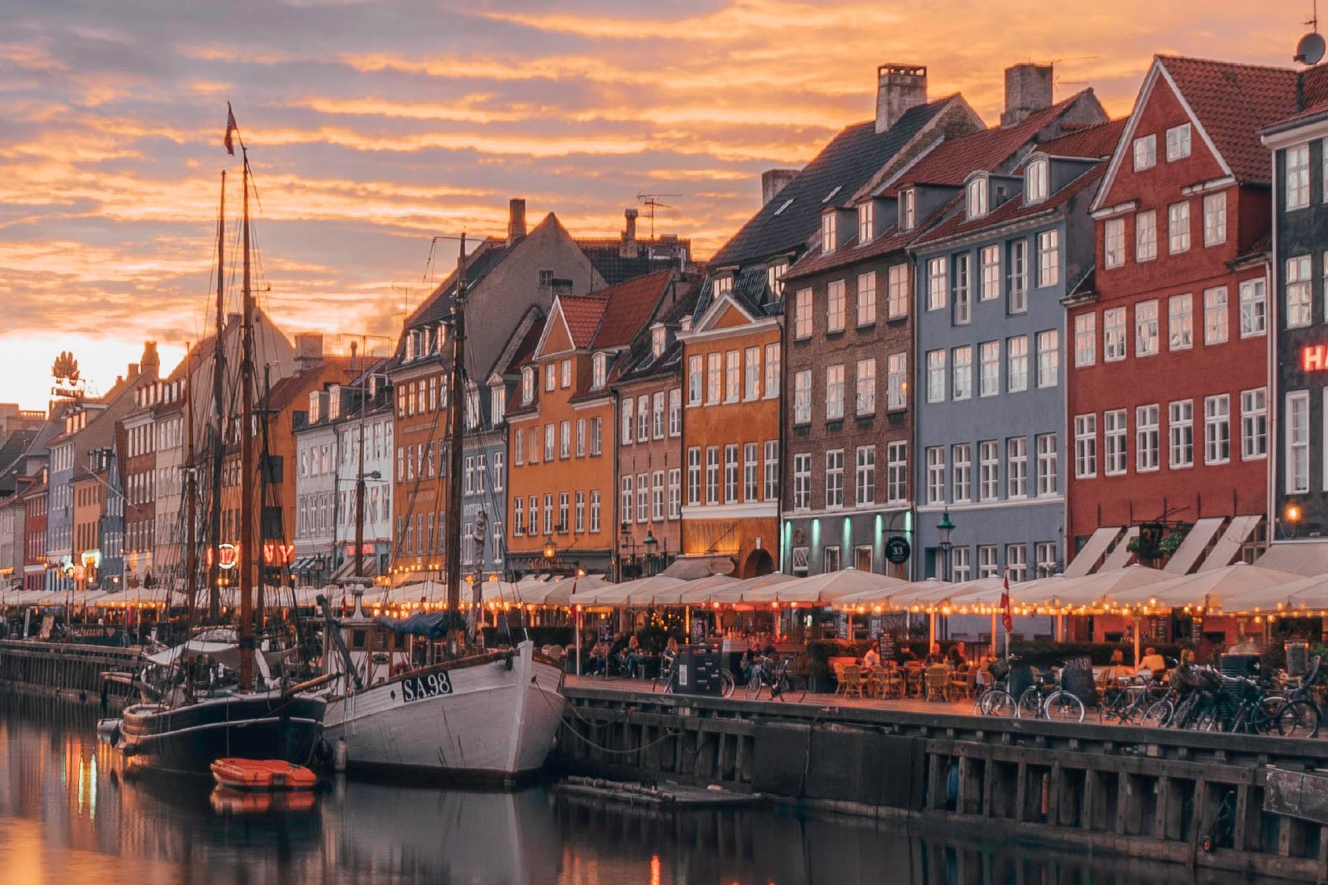 夕暮れのコペンハーゲン　デンマークの風景