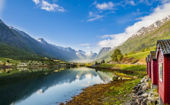 フィヨルドの風景　ノルウェーの風景