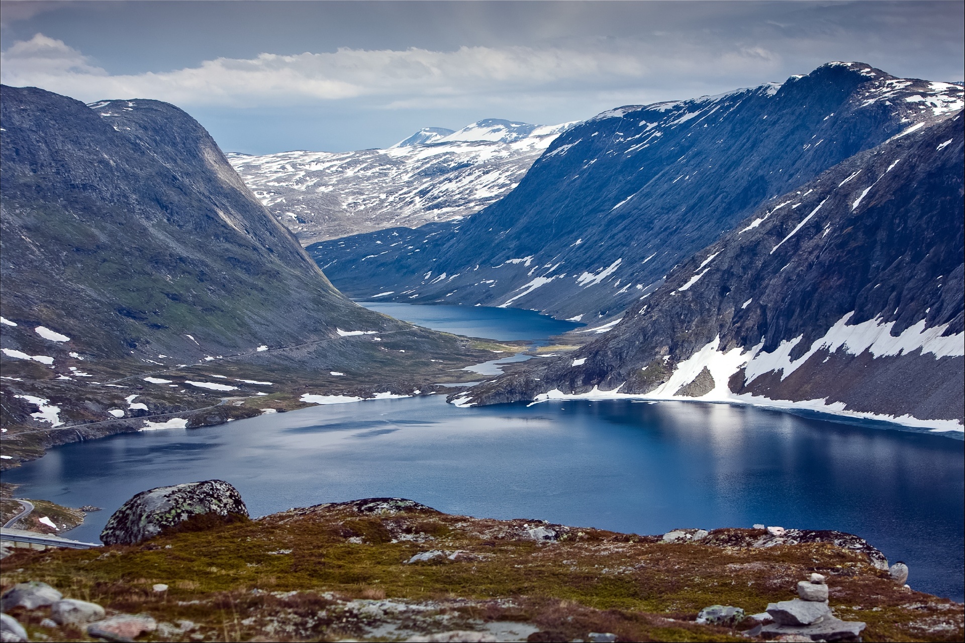 ダレスニッパ展望台から見るガイランゲルフィヨルド ノルウェーの風景 毎日更新 北欧の絶景をお届けします Hokuo Guide Com S 北欧の風景