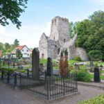 ウプサラ近くに残るヴァイキング教会　スウェーデンの風景